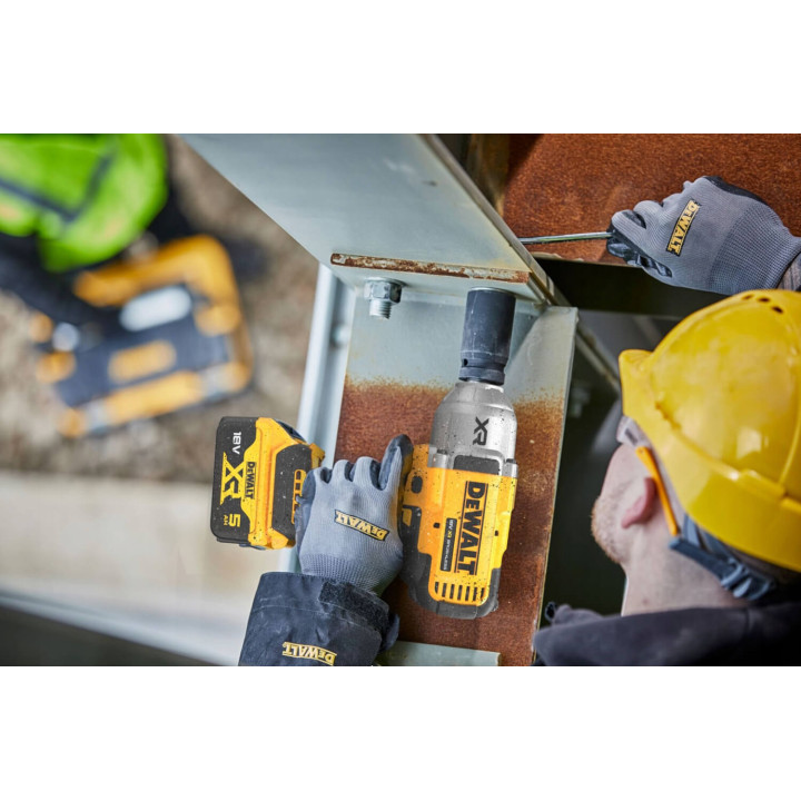 Гайкокрут ударний акумуляторний безщітковий DeWALT DCF900NT