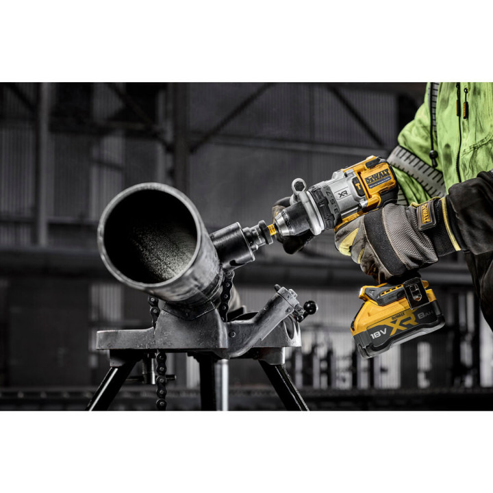 Дриль-шурупокрут акумуляторний безщітковий ударний DeWALT DCD1007NT