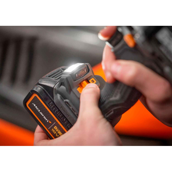Дриль-шурупокрут ударний McLaren F1 TEAM LIMITED EDITION DeWALT DCD85MM2T