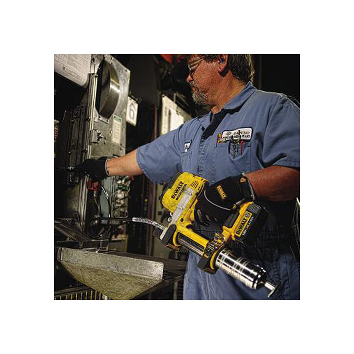 Пістолет маcляний акумуляторний DeWALT DCGG571NK