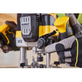 Фрезер акумуляторний безщітковий DeWALT DCW620NT