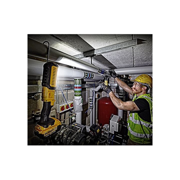 Ліхтар світлодіодний акумуляторний DeWALT DCL050