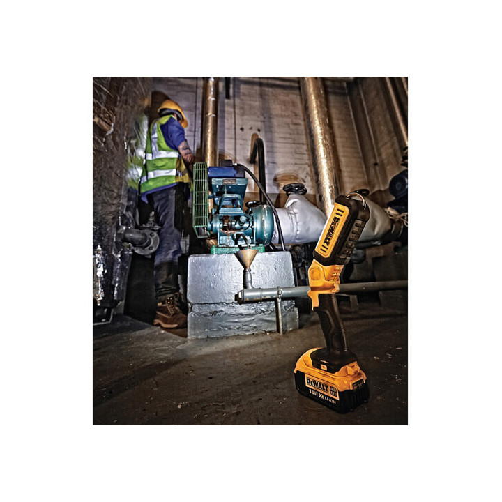Ліхтар світлодіодний акумуляторний DeWALT DCL050