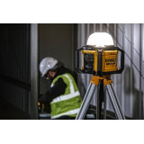Ліхтар світлодіодний акумуляторний DeWALT DCL074