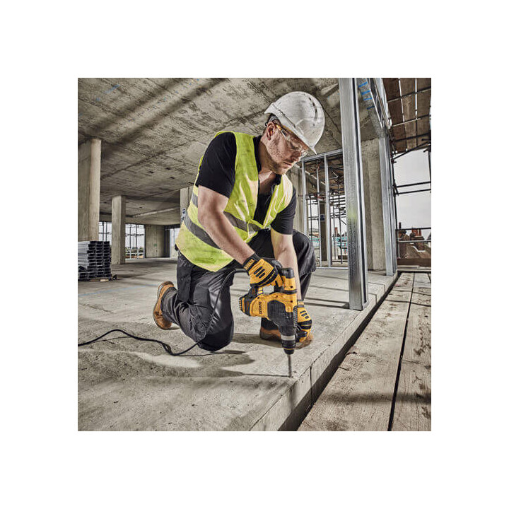 Перфоратор мережевий SDS-Plus DeWALT D25333K