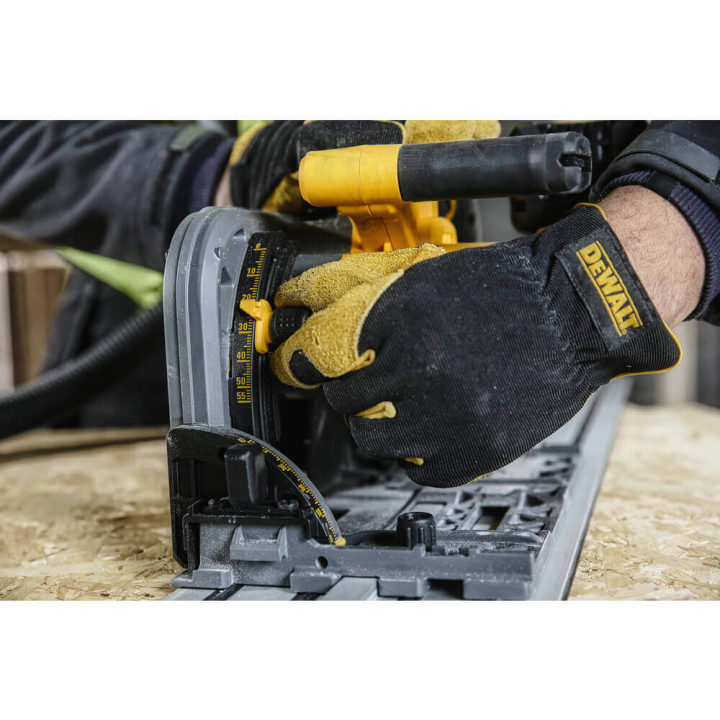 Пила дискова занурювальна акумуляторна DeWALT DCS520NT