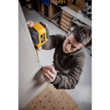 Рулетка измерительная COMPACT 5 м х 28 мм DeWALT DWHT38114-0