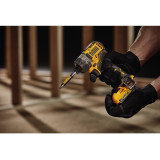 Шурупокрут акумуляторний безщітковий DeWALT DCF601D2
