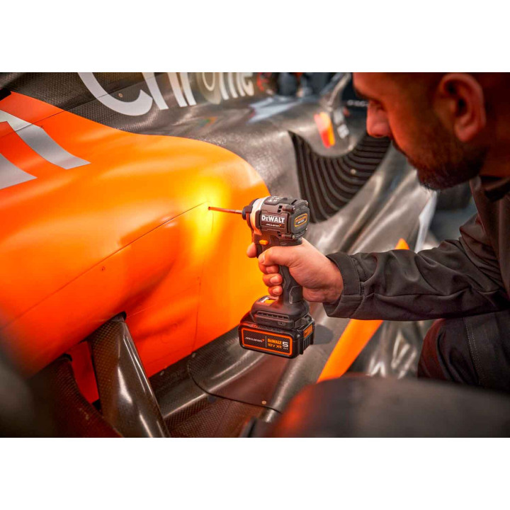 Шурупокрут ударний McLaren F1 TEAM LIMITED EDITION DeWALT DCF85MP2T